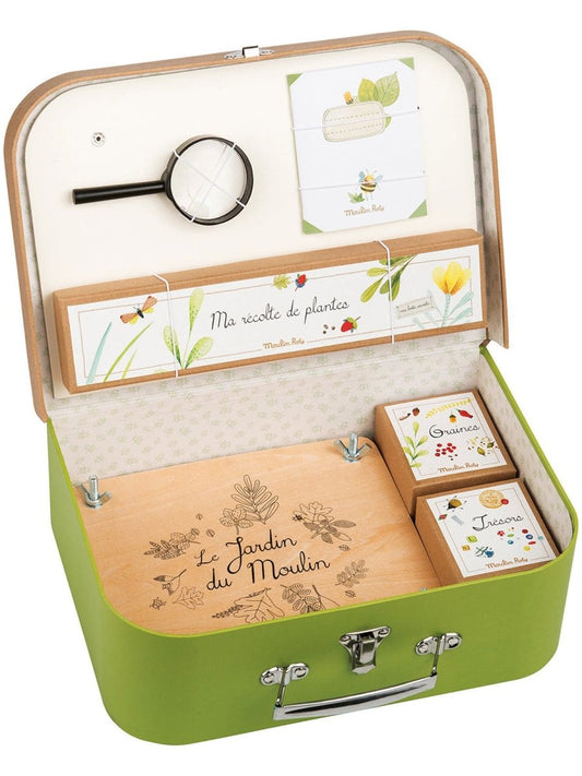 THE BOTANIST SUITCASE